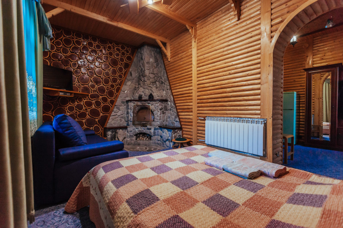 Suite with fireplace