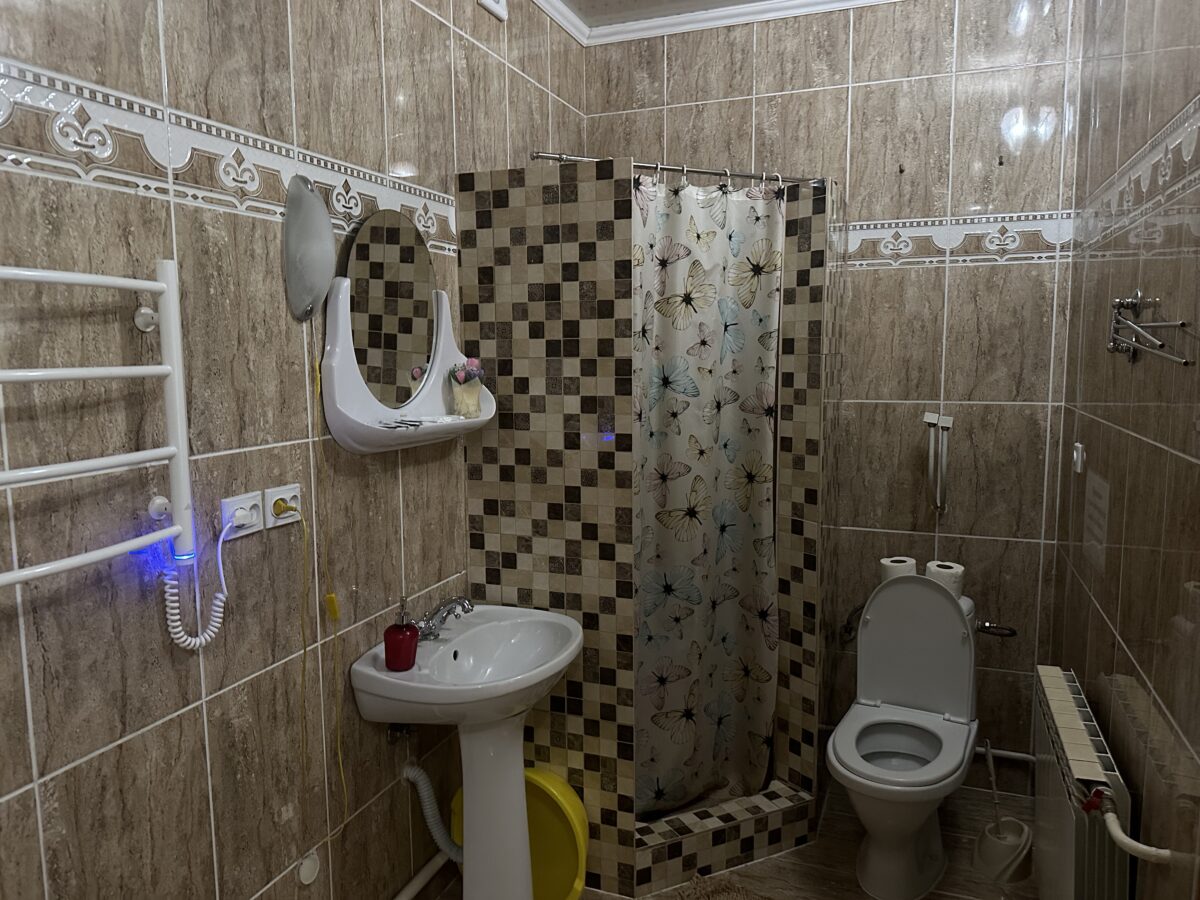 Апартаменти з 2 спальнями і каміном